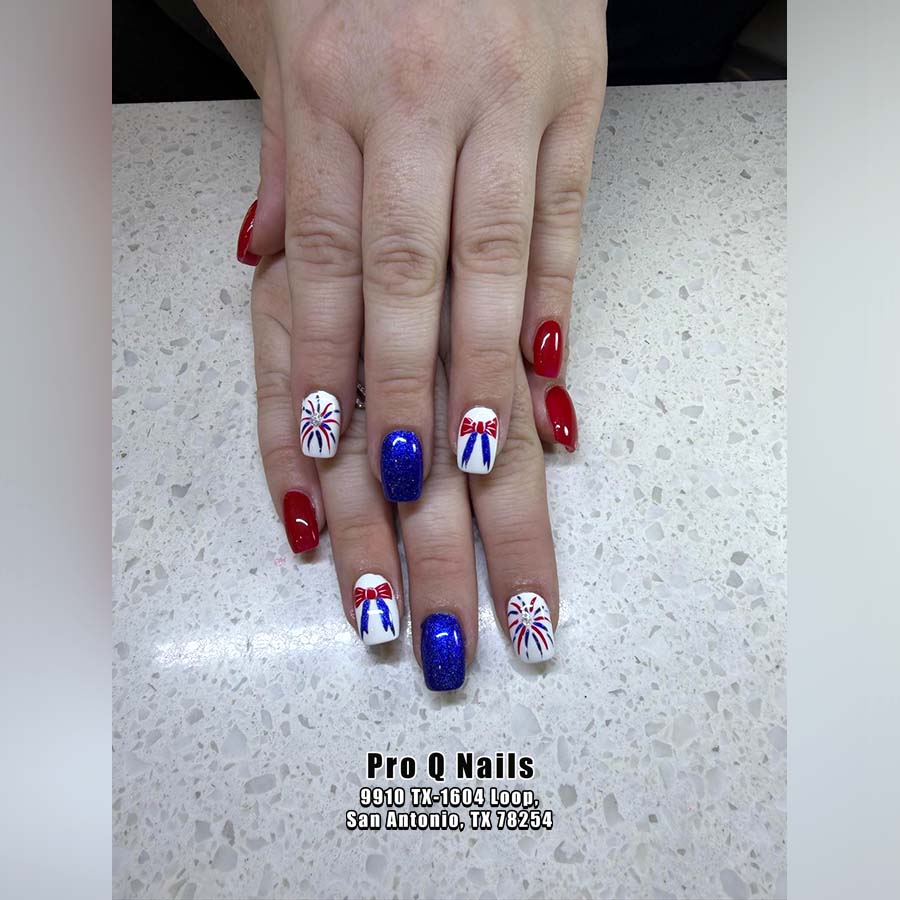 Seasonal Trending Nail Ideas